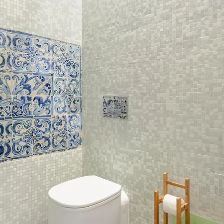 Апартаменты Wonderful At Jardim Do Tabaco 50904 Al