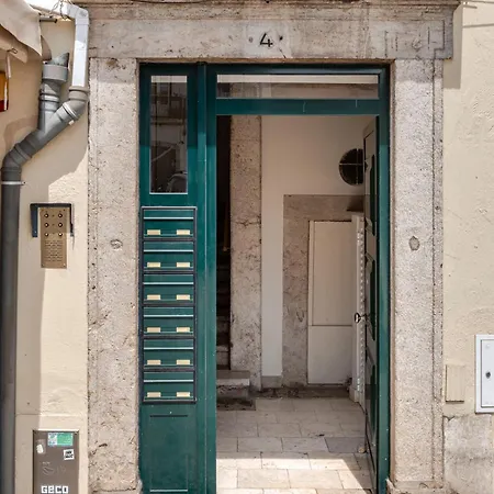 Appartement Wonderful At Jardim Do Tabaco 50904 Al Lissabon