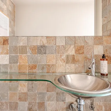 Apartamento Wonderful At Jardim Do Tabaco 50904 Al *